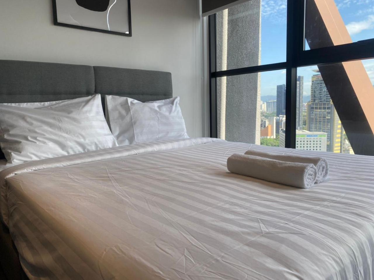 Infini Suites@ Scarletz Suites Klcc Kuala Lumpur Phòng bức ảnh